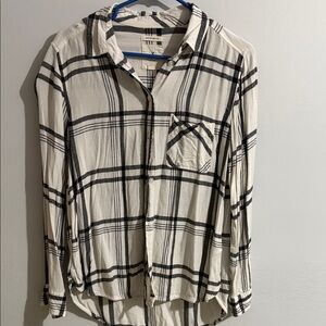 American Eagle Outfitters Cream and Black Plaid Shirt